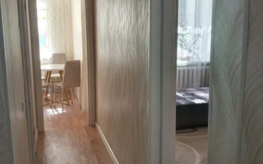 3 комн квартира мкр. центральный 47А,1/5-21500000