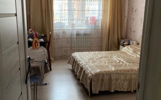 3 комн квартира Назарбаева 3,2/9,86кв.м.-28500000 т