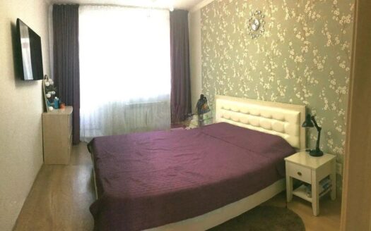 3-х комнатная, Абая 93, 2/5 этаж, 1972 год,17800000