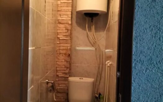 3-комнатная Центральный 57. 4/5 этаж, 65кв.м. , 1988 год-Цена 19300000