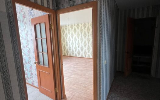 3 комн квартира Осипенко д. 2А , 6/6 эт, 61 кв.м., г, кирп .дом, 1990 год — 16500000 т