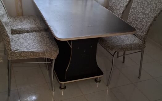 3-комнатная Центральный 47; 1/5 этаж; 61.7 кв м; 1990 года; кирпич- Цена 17500000