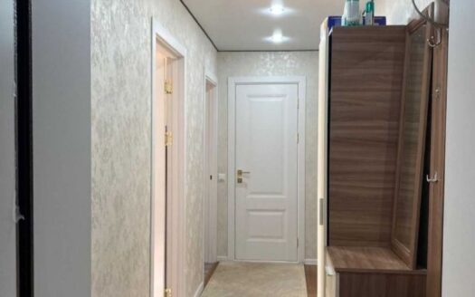 4-х ком Назарбаева 7Г, 6/9 этаж; 111 кв м;2014 года; 39000000