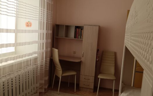 2 комн квартира мкр Юбилейный 2 , 4/5, 1972 год,40 кв.м.- 11200000