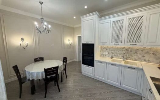 4х. Елебаева 75, 4/9эт, 2018г, 137квм. — 85 000 000 т