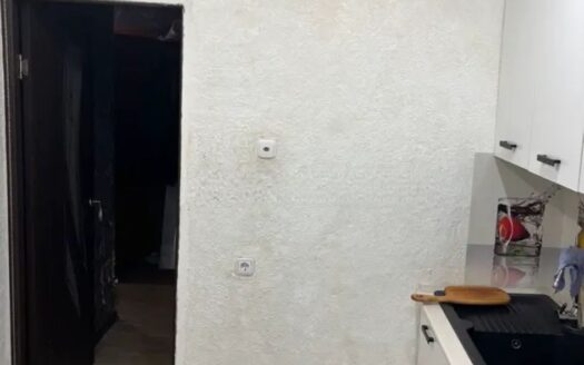 2-ком; Момышулы 55 5/10 эт; 52.2 кв м; 1992 г;19500000 т