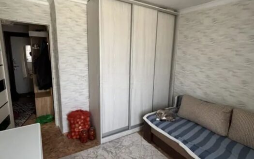 2-ком Вернадского 5Б, 5/5 эт; 36,7 кв м; 1974 г — Цена 10500000