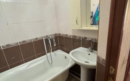 3-ком юбилейный 32 3/5 эт; 60 кв м; 1978;16300000