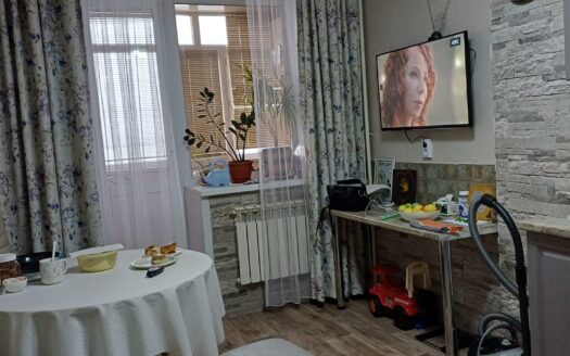 1 ком комнатная квартиру, Осипенко 1/1, 6/9эт, 39 квм, 2018 гп,-18000000 т