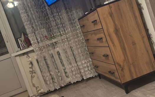 1 ком кв Сулейменова 22, 3/5эт, кирпичный дом, 29 квм, 1994 гп-цена 11 000 000,