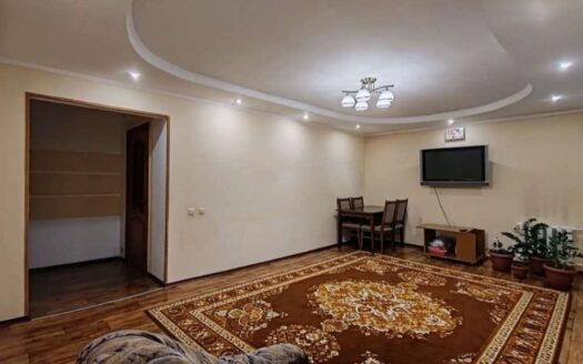 3хк. Абылайхана 10. 6/10. 84,6квм, 1989гп.-25,600 000