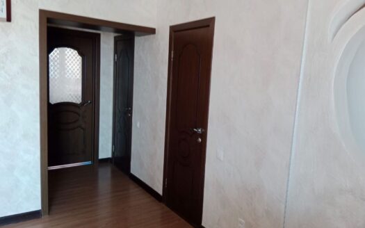 Евро 4ка , 3/9 эт, Ауельбекова 50 ЖК Фортуна, 2015 гп, 95 кв.м- 39000000 т