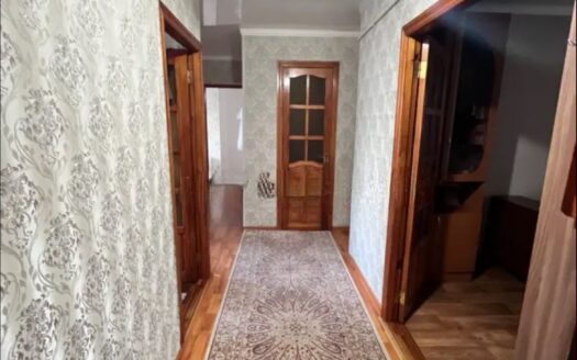 4х ком кв Абл хана 8, 2/6 эт, середина, 1989гп, 78 квм, 28600000 т