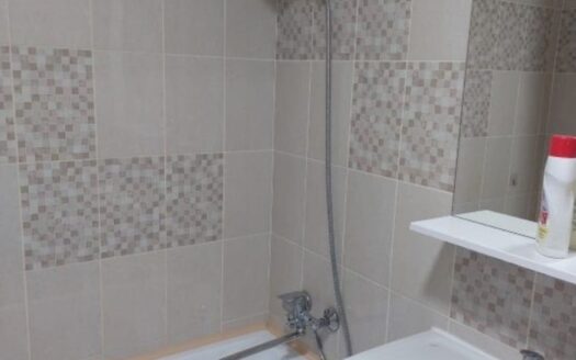 2х. Сабатаева 196. 4/6. 1989гп ,51кв.м.- 16,500000