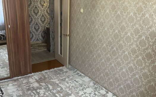 2-ком Юбилейный 42, 4/5 этаж, 1980 г, 51 кВ м,Цена 15000000