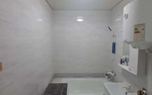 1к. Темирбекова 2. 4/10, 35квм, 2022, -15500000 т