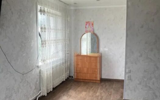 1-ком Боровской 54 А 5/5 эт, 37.3 кв м, 1983 г, -8700000 т