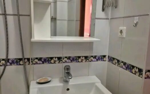 2-ком Баймуканова 84 9/10 эт, 59 кв м, 2010 г,-цена 23600000