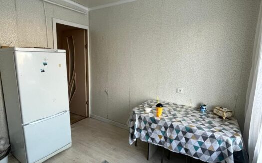 2 ком Мкр Васильковский 2, 1/5 эт, 42,1 кв .м, 1984 г,- 14600000 т