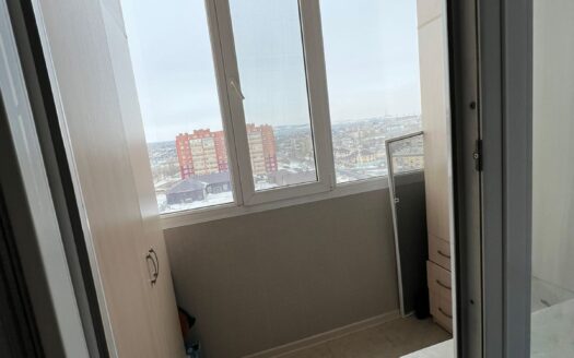 3-х комнатная ,Боровской 67, 7/9 этаж ,2005 год, 65,8 кв.м.- 18600000 т