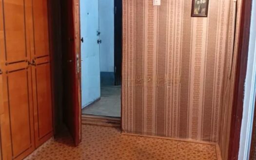 Homepage 2-ком Мичурина 33а 3/5 эт, 53 кв м, 1976 г,- 9600000 т