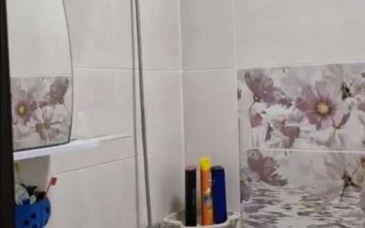 Homepage 2-ком Кенжетаева 1, 4/9, 51,4 кв м, 1993 г- 18600000