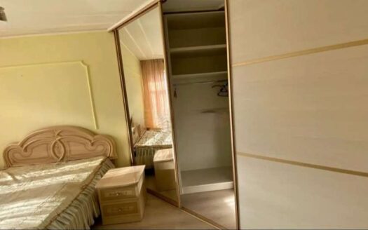 Homepage 3хк. Абылайхана 13. 1993гп, 3/5, 75 кв.м,21600000 т