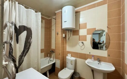 2-ком Назарбаева 9 , 6/6, 48 кв м, 2011 г,- 17000000 т