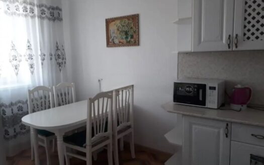 2ка ул. Назарбаева д. 3 ,ЖК Жансая , 4/9 эт, 2015 гп, 64 квм,-18300000 т