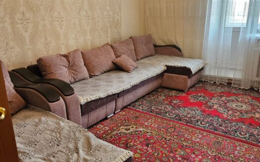 3-ком центральный 13 3/5 этаж, 57 кв м, 1998 г,-22600000 т