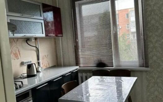 2-ком Габдуллина 70 3/5 эт, 52,2 кв м, 1999 г, 19600000 т