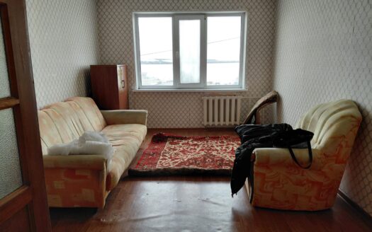 2-ком Назарбаева 11А, 9/9, примерно 52 кв м, 2006 г-15600000 т