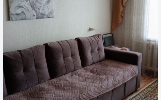 2х ком кв Габдуллина 85, середина, 1990 гп, 4/5 эт, 52 квм, -18600000 т