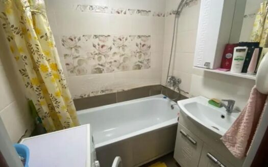 Homepage 3-ком Назарбаева 11, 5/9, 70 кв м, 2005 г,- 25600000 т