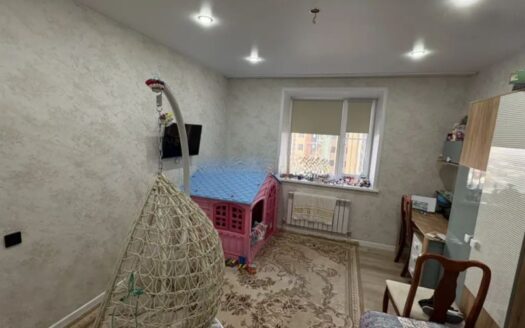 3-ком евротрешка Островского 33 3 7/9 эт, 72 кв м, 2024 г- 32100000 т