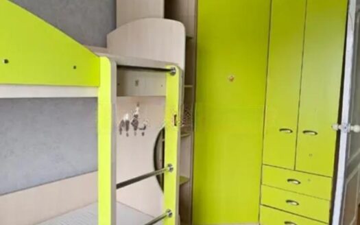 3-ком ул. Акана Серэ 170А, 4/5, 60 кв м, 1974 г,- 22600000 т