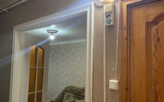 Homepage 2 комн кв Боровской 64 , 1/5, 1985 год- 12500000 т