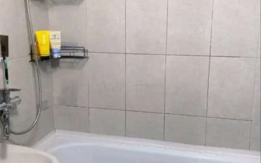 1 комн. кв. . Валиханова 160, 34квм, 4/5, 1980гп. — 11100000