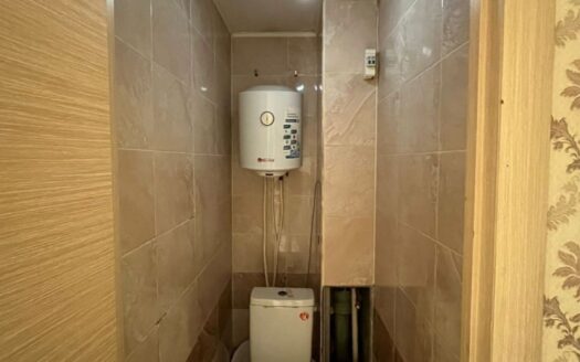 2-ком ,Строителей 3 6/9, 55 кв м, 1991 г, -14100000 т