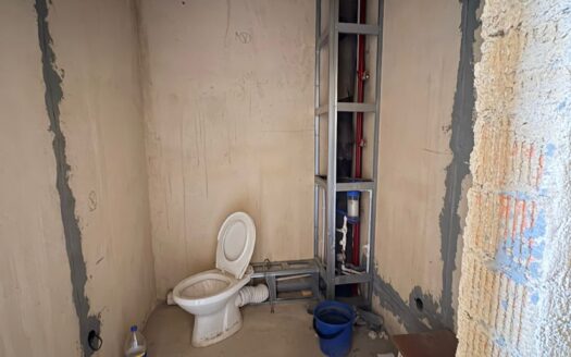 Homepage 3 комн квартира ЖК Алтын кала, ул. Жениса д. 80, 6/6, 104 кв.м. -40000000 т