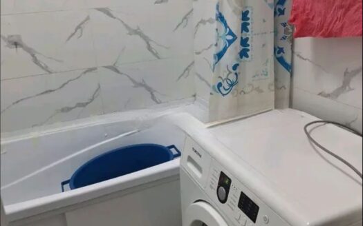 2к. Центральный 43. 3/5, 48квм, 2007гп.- 19500000.