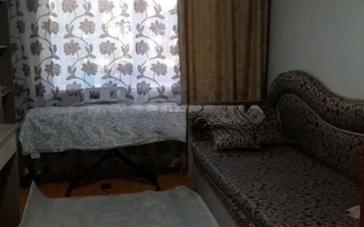 3к., Центральный 13. 1998гп ,1/5,58 кв.м -18400000 т