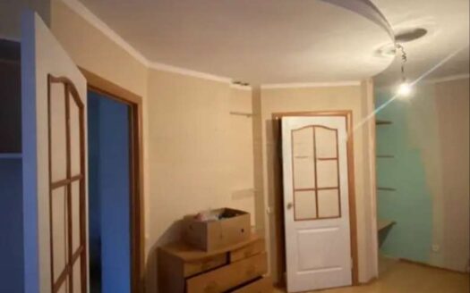 1к. Сулейменова 18. 2/4, 30квм, 1965гп.-8300000 т