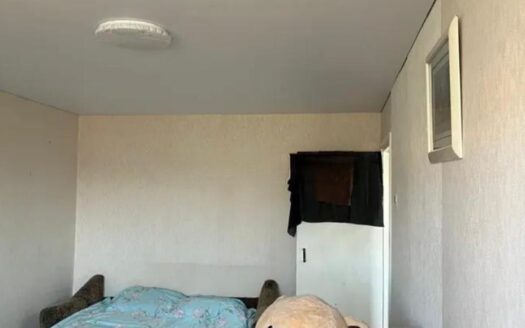 1-ком Васильковский 16 3/5 эт, 32.2 кв м, 1991 г,- 11700000 т