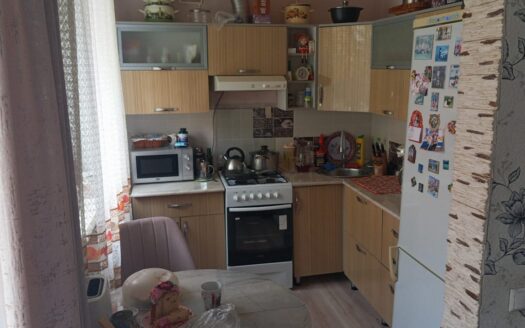 3х ком квартира, Ауэзова 286, 2/4 эт, 1964 гп,56 квм, цена 13600000т