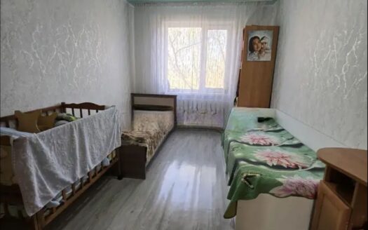2х ком кв Джандильдинова 94, 3/5эт, 1983гп, 52 кв м,-13600000 т
