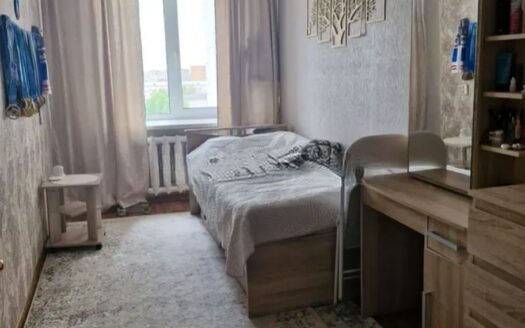 3-ком Абылайхана 4 9/9, 62,4 кв м. 1992 г- 20600000 т