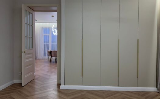 Homepage 2 комн квар,ул. Свердлова 1, 10/10 ,65,9 кв.м., 2022 г- 37900000 т торг!