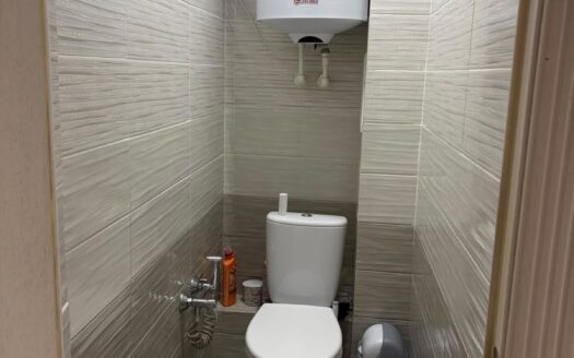 3 комн.кв. пр. Абылайхана 1/3, 87кв.м.,2020 год, 2/9 эт-43000000 т