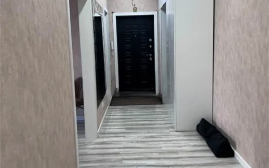 3 комн кв . Абылайхана 1/3, 86.кВ.м, 2020г, 5/9- 43000000 т